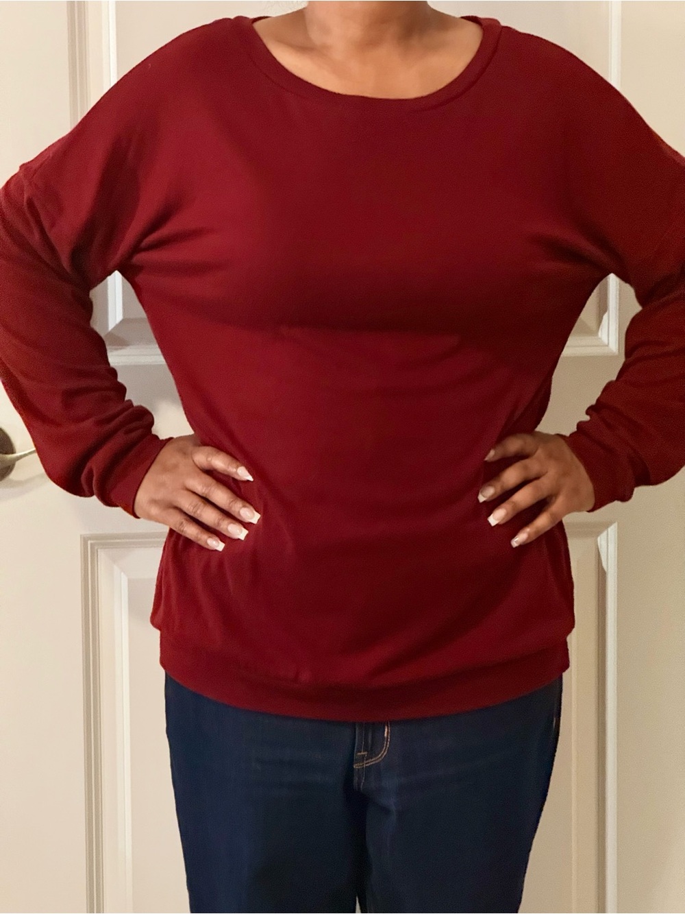 Amazon Women's Crewneck Sweater in Burgundy